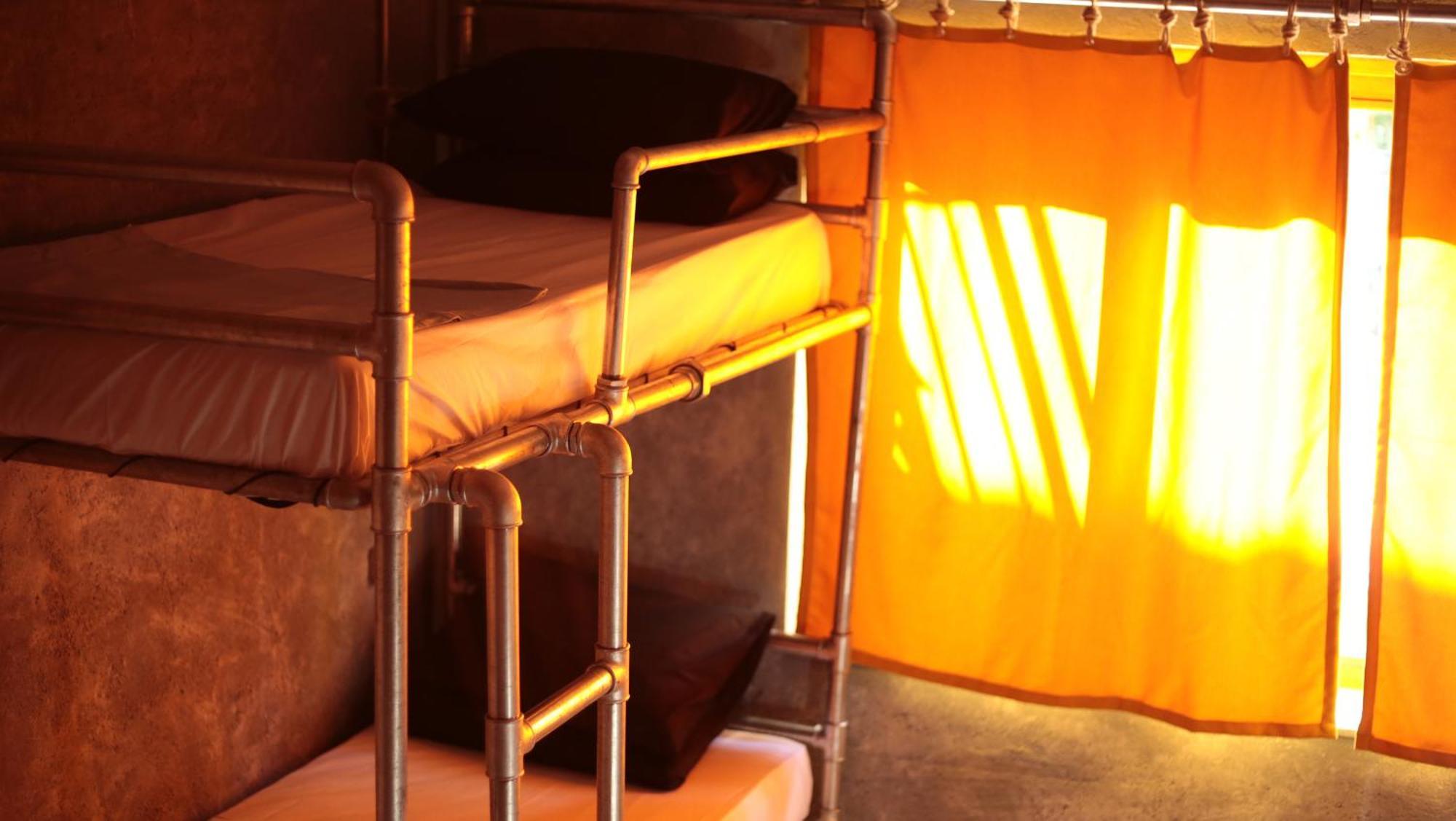 Role Street Hostel Анталия Стая снимка