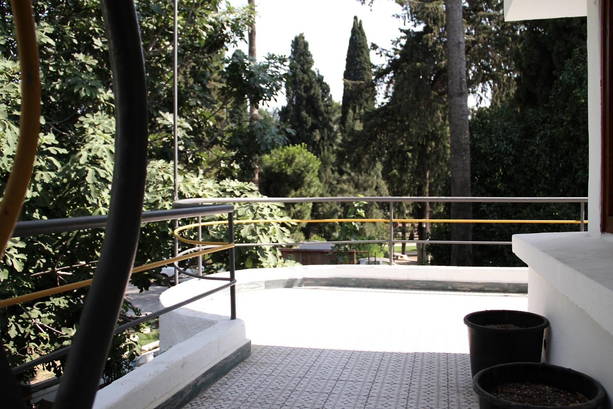 Role Street Hostel Анталия Стая снимка